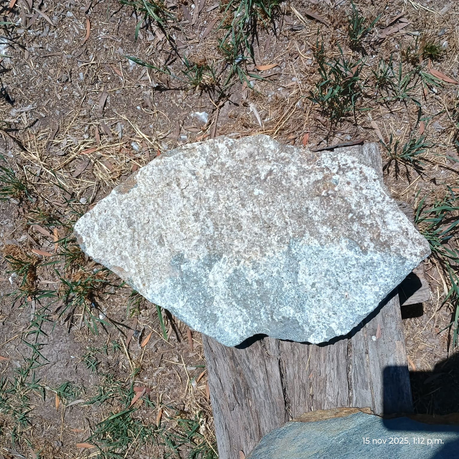 Adoquines y Piedra Natural para Pisos, Muros y Revestimientos