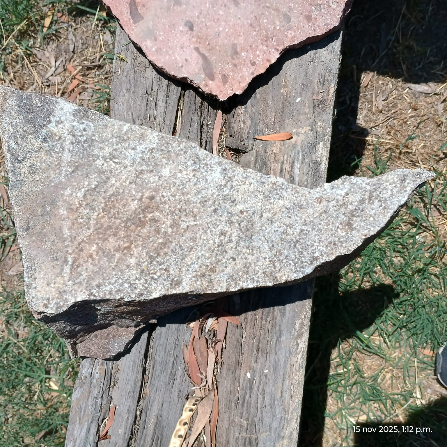 Adoquines y Piedra Natural para Pisos, Muros y Revestimientos