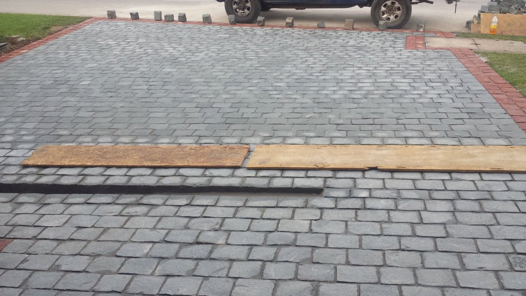 Adoquines y Piedra Natural para Pisos, Muros y Revestimientos