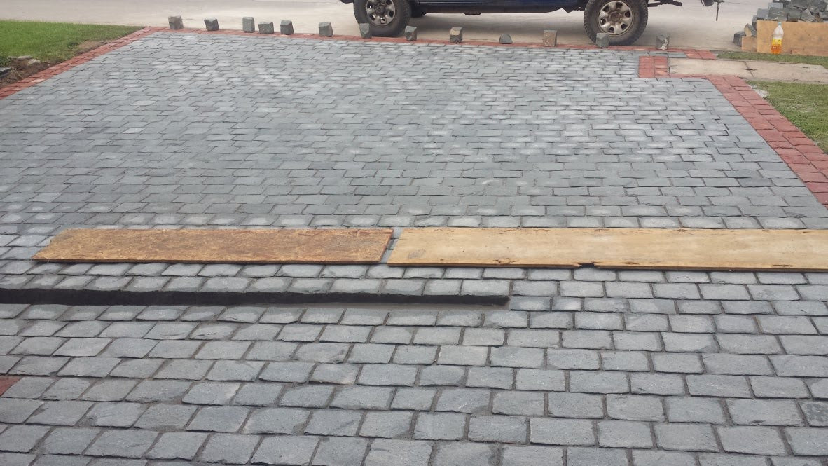 Adoquines y Piedra Natural para Pisos, Muros y Revestimientos