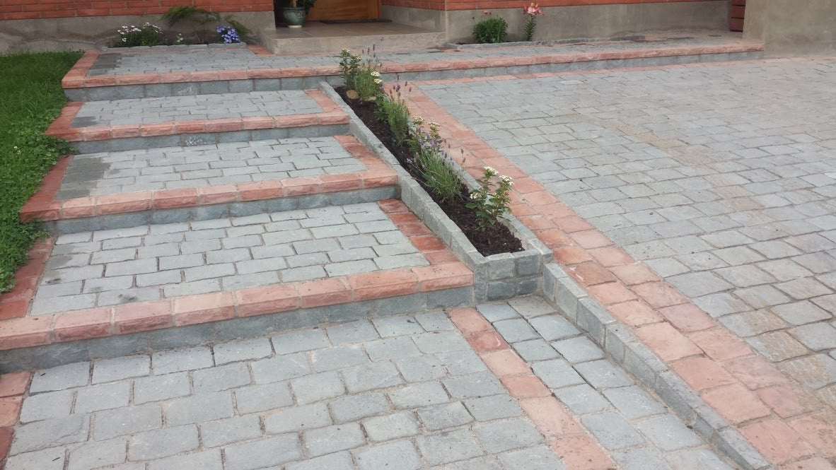 Adoquines y Piedra Natural para Pisos, Muros y Revestimientos