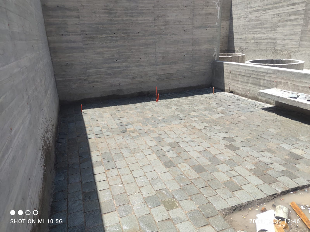 Adoquines y Piedra Natural para Pisos, Muros y Revestimientos